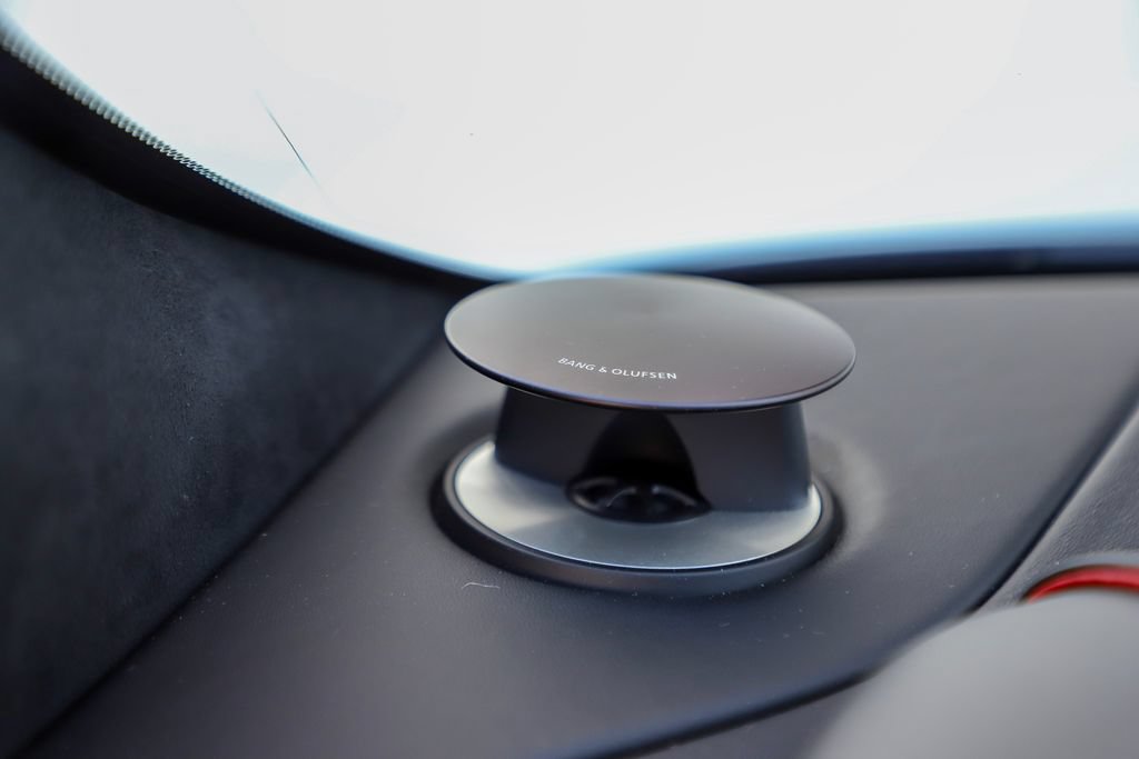 Used 2019 Aston Martin DBS Superleggera RWD image 47