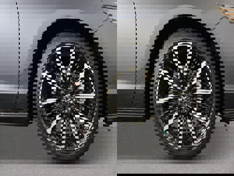 New 2025 Honda Accord Touring image 9