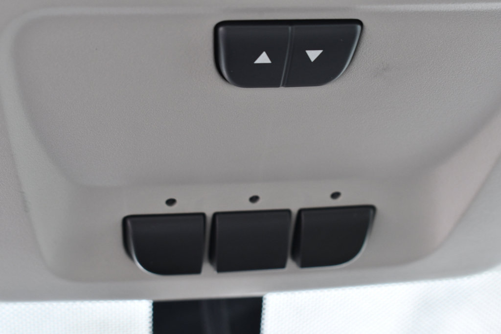 Used 2012 Chevrolet Impala LTZ FWD image 35