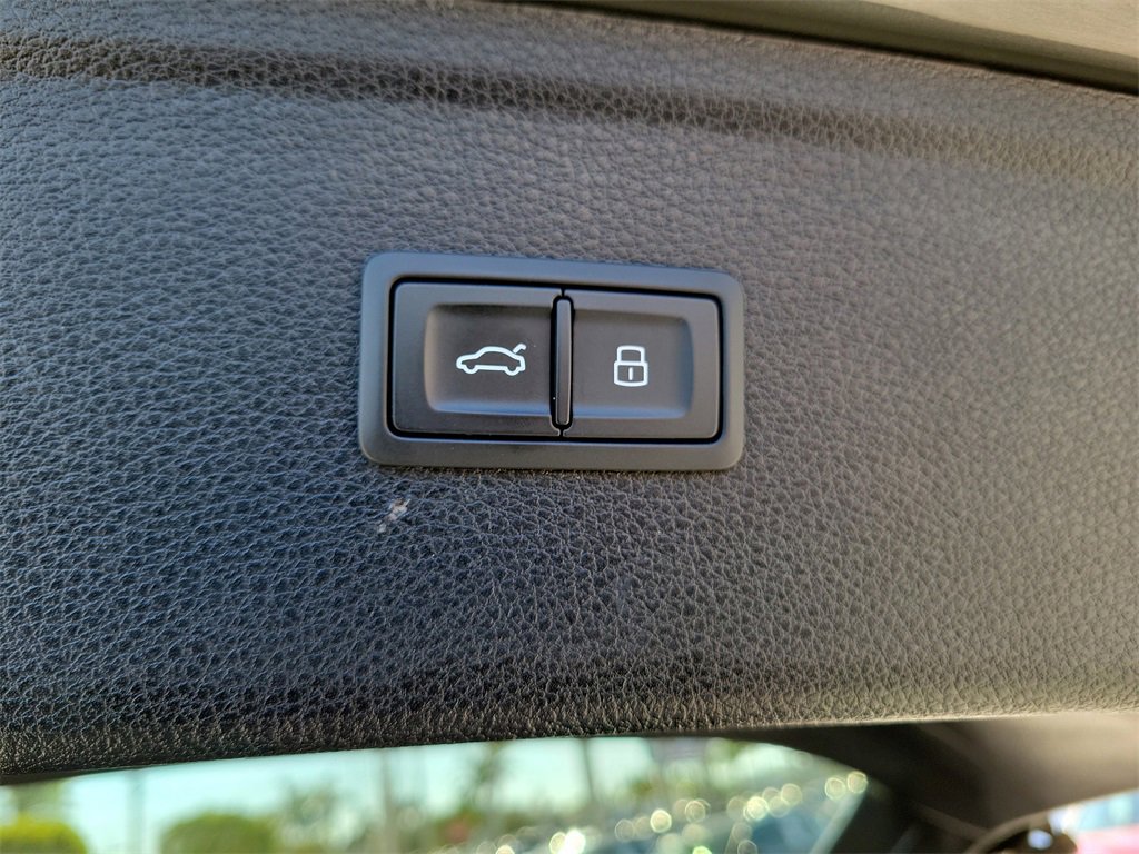 Certified 2023 Audi SQ5 Premium Plus w/ Premium Plus Package image 30