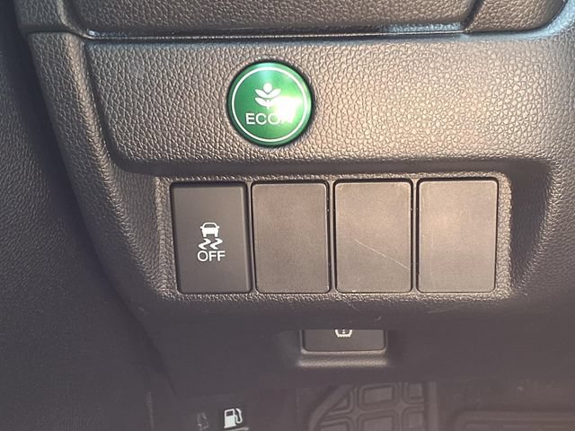 Used 2020 Honda Fit LX image 17