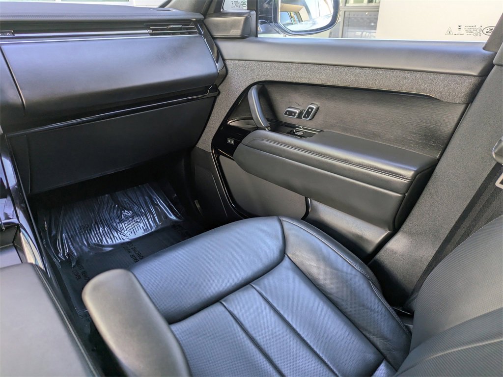 Used 2025 Land Rover Range Rover Sport Dynamic SE image 18