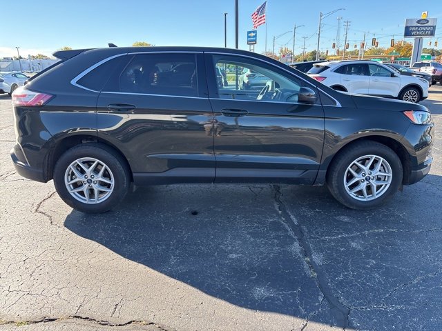 Used 2022 Ford Edge SEL w/ Convenience Package image 6