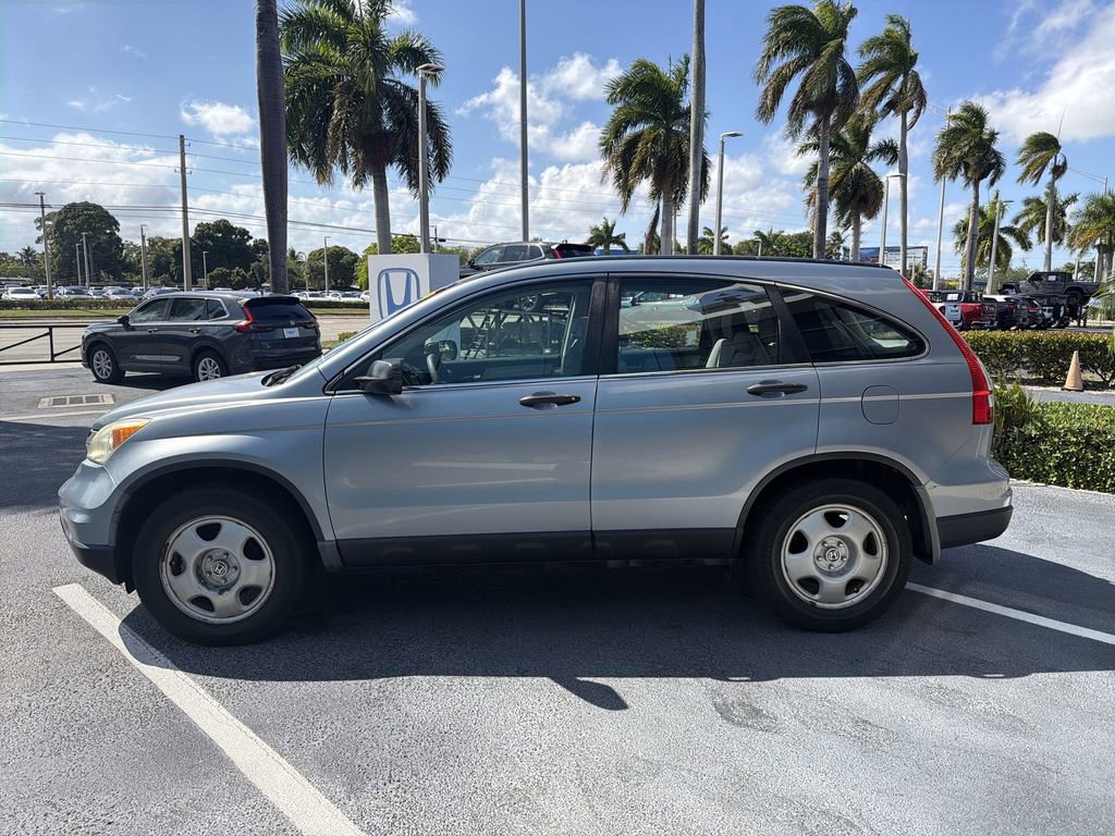 Used 2010 Honda CR-V LX image 4