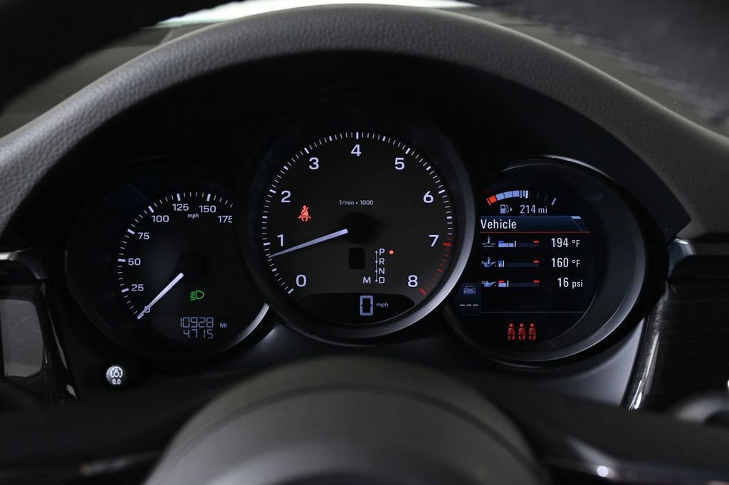 Used 2023 Porsche Macan S image 13