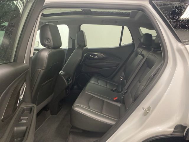 Used 2022 GMC Terrain SLT w/ Elevation Edition AWD/4WD image 21