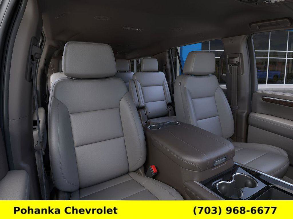 New 2026 Chevrolet Suburban LT image 16