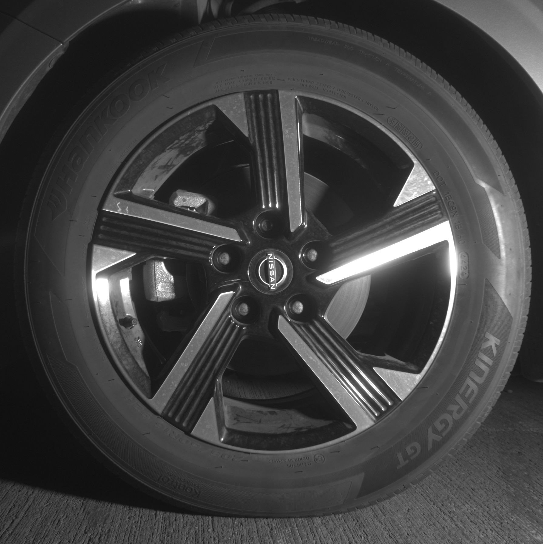 Used 2025 Nissan Sentra SV image 12