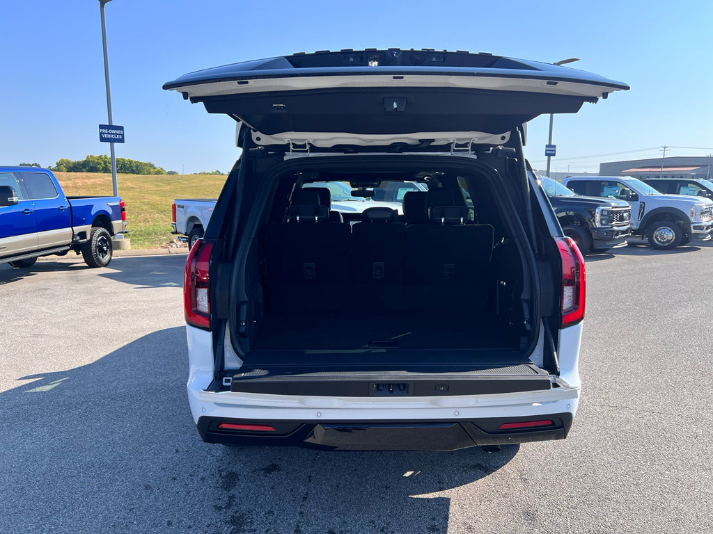 New 2025 Ford Expedition Platinum w/ Stealth Performance Package image 19