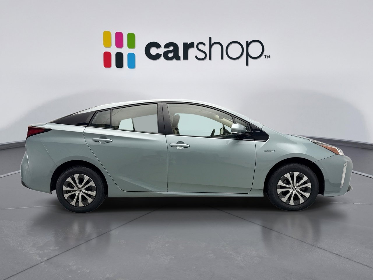 Used 2019 Toyota Prius LE image 6