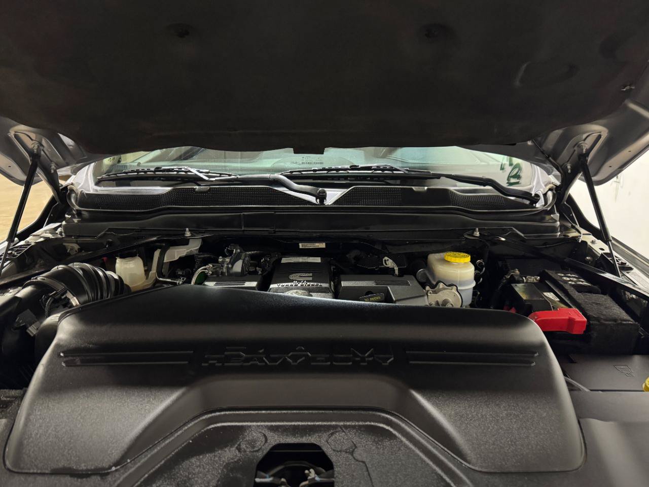 Used 2022 RAM 3500 Laramie AWD/4WD image 61