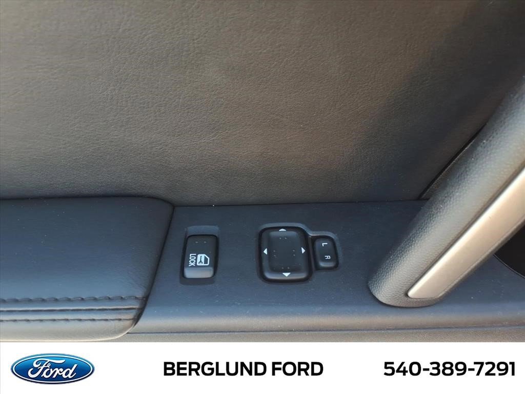 Used 2015 MAZDA MX-5 Miata Grand Touring RWD image 14