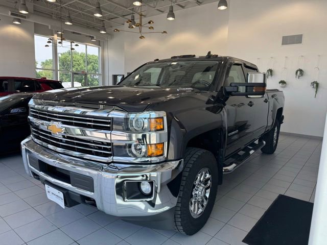 Used 2016 Chevrolet Silverado 3500 LT w/ LT Convenience Package AWD/4WD image 28