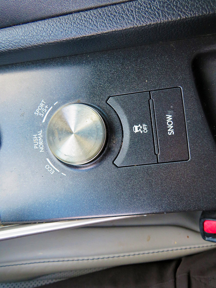 Used 2015 Lexus IS 350 w/ F-Sport Package image 35