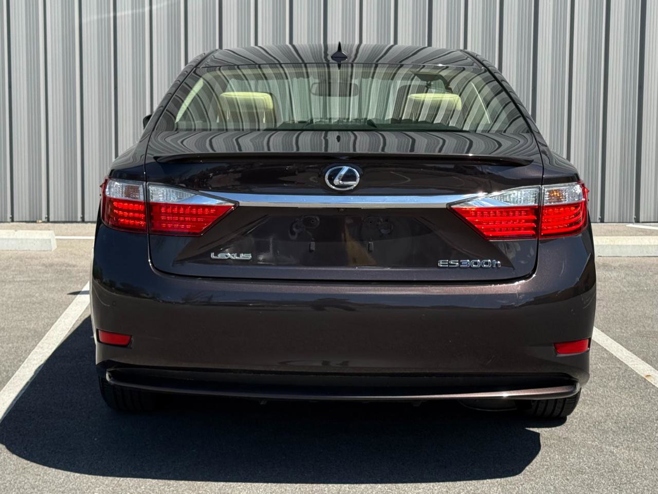 Used 2013 Lexus ES 300h w/ Luxury Pkg image 6