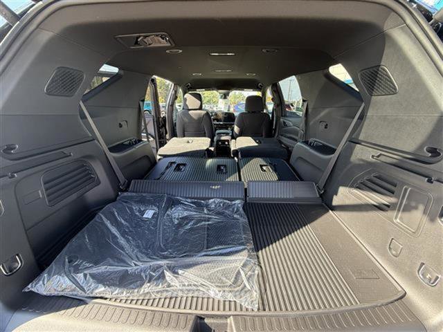New 2026 Chevrolet Traverse LT w/ LPO, Floor Liner Package image 29