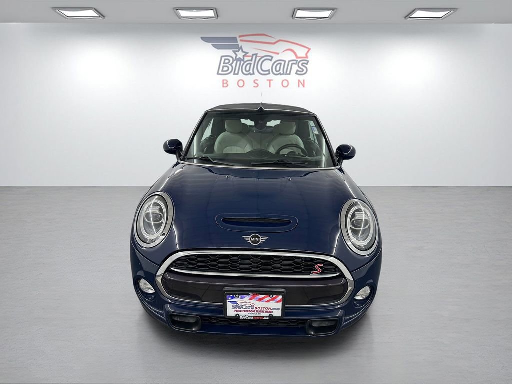 Used 2019 MINI Cooper S image 2
