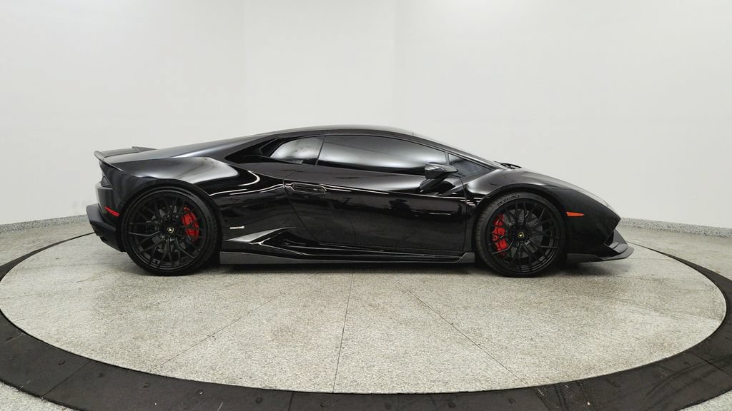 Used 2015 Lamborghini Huracan LP 610-4 AWD/4WD image 6