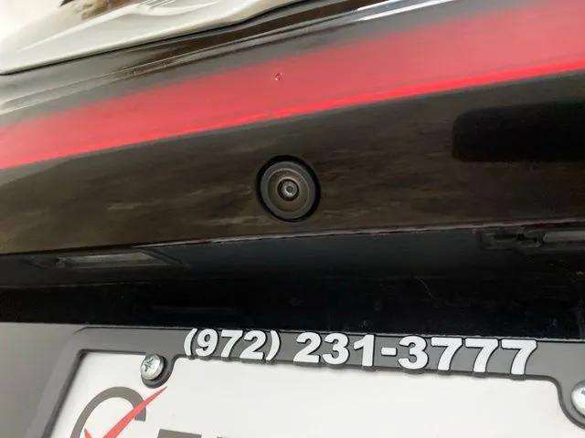 Used 2025 Chrysler Pacifica Select FWD image 98