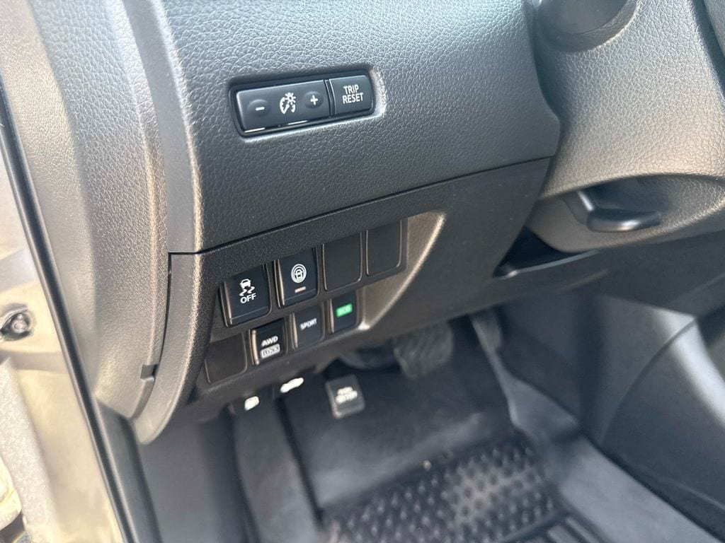Used 2021 Nissan Rogue Sport S AWD/4WD image 20