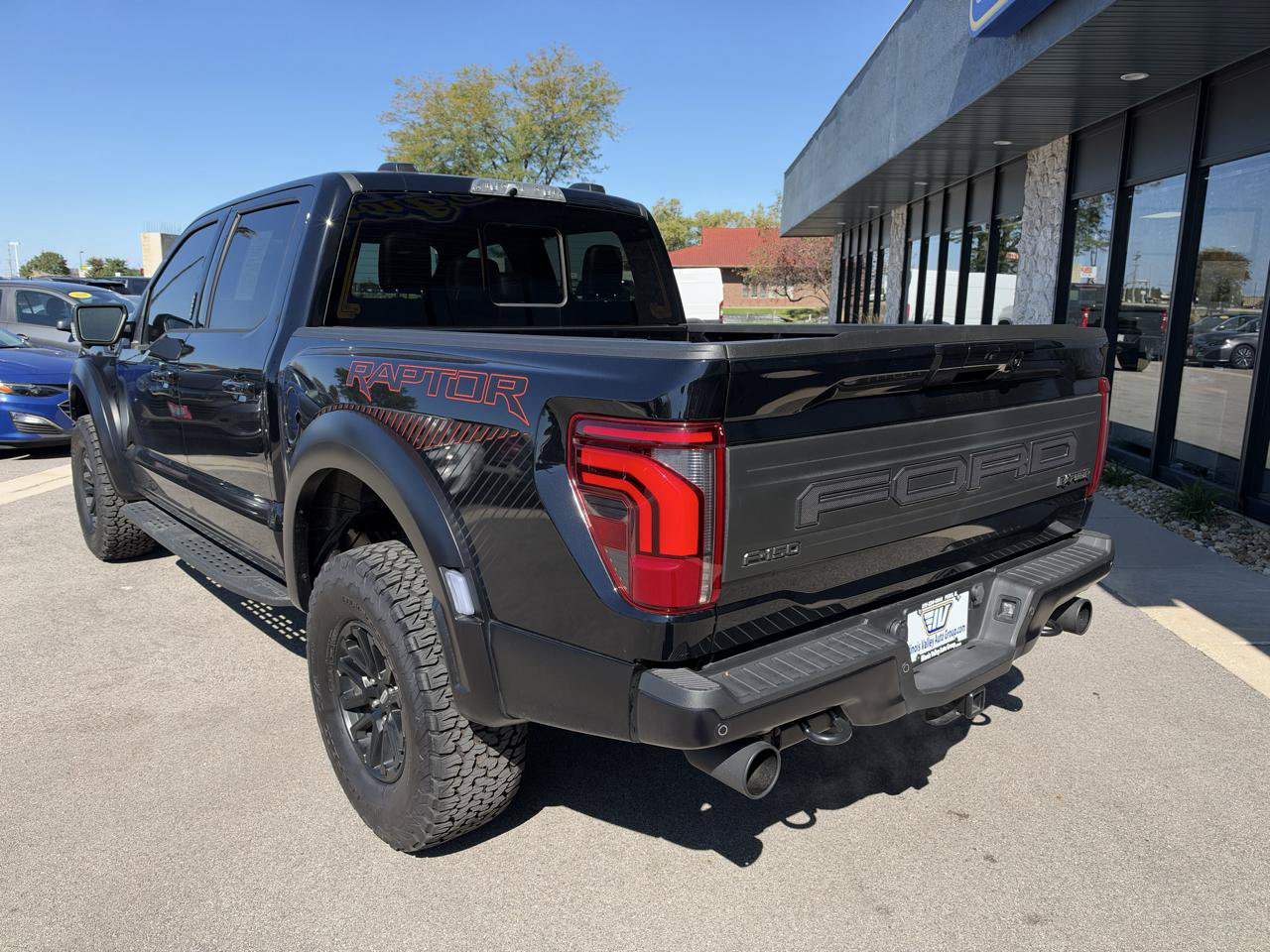 Used 2026 Ford F150 Raptor AWD/4WD image 5