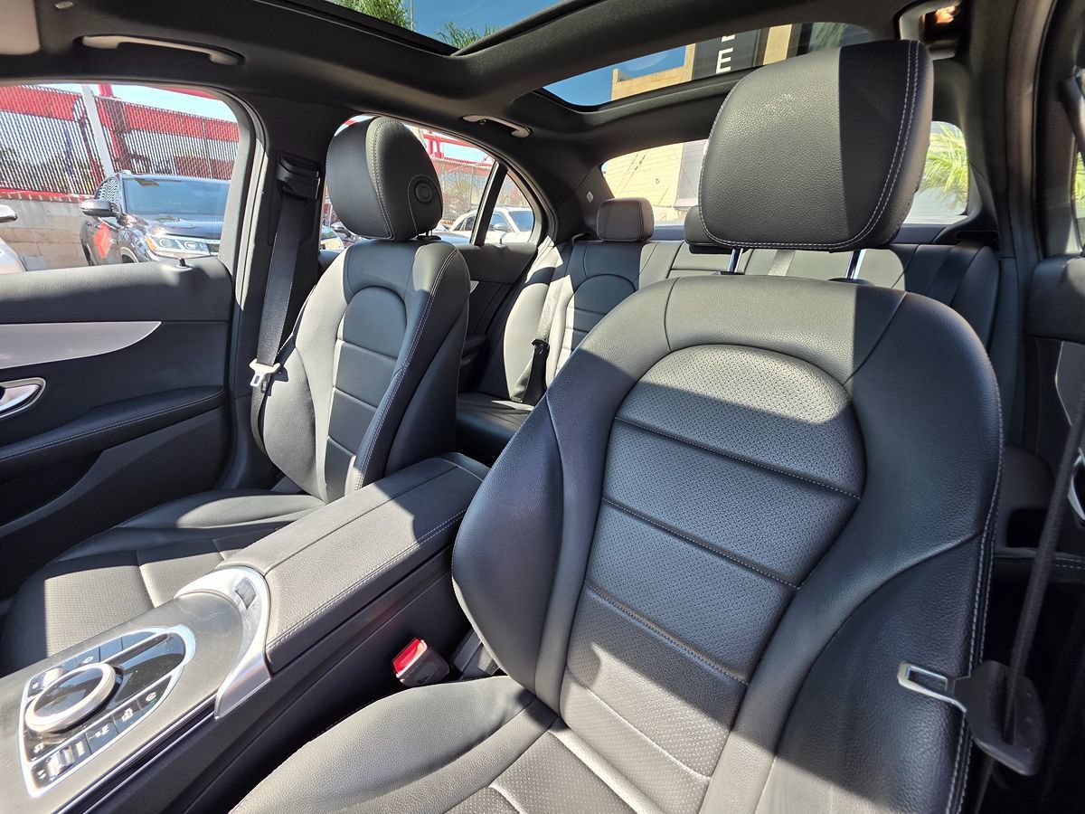 Used 2020 Mercedes-Benz C 300 Sedan image 21
