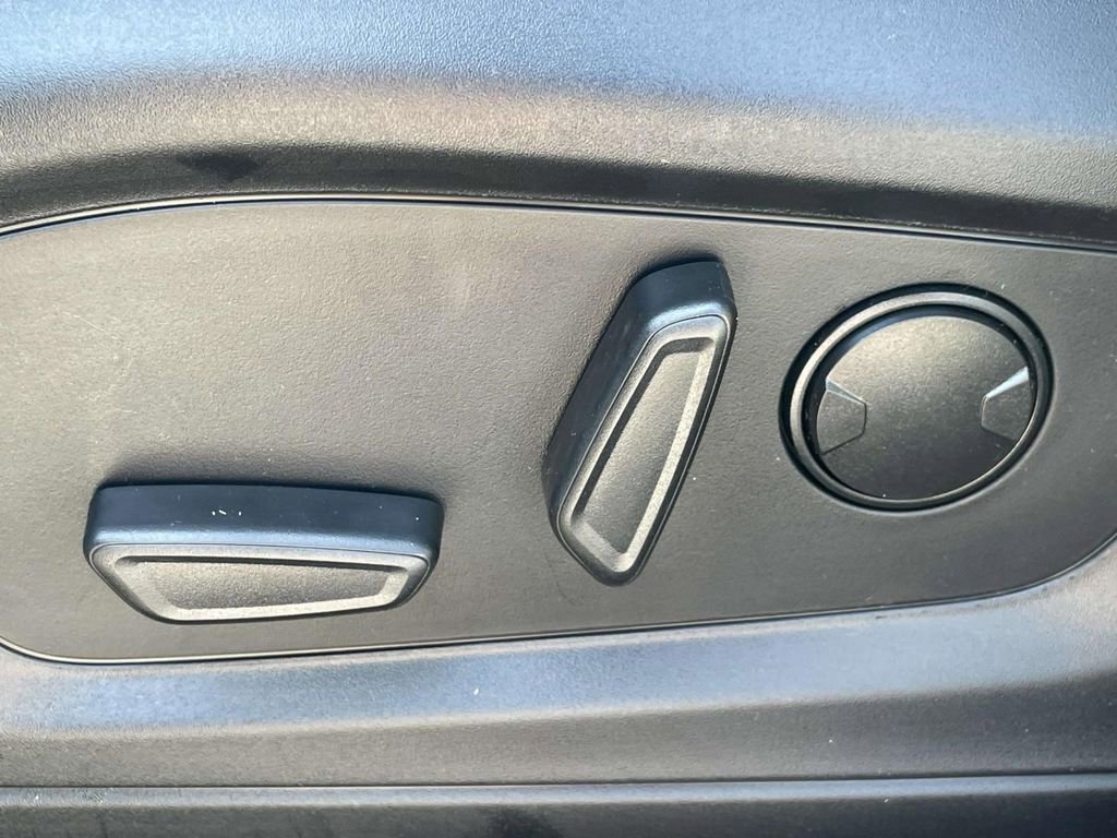 New 2025 Ford Explorer Active image 20