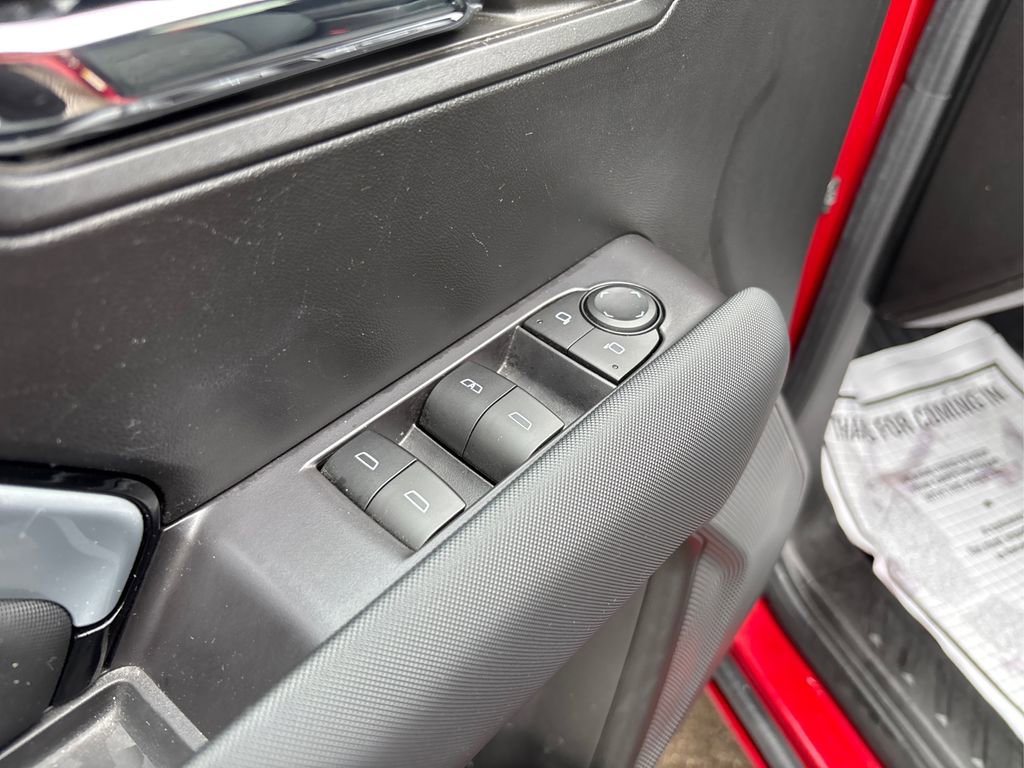 Used 2023 Chevrolet Colorado Z71 w/ Safety Package image 35