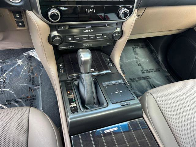 Certified 2023 Lexus GX 460 Premium w/ Premium Plus Package image 33