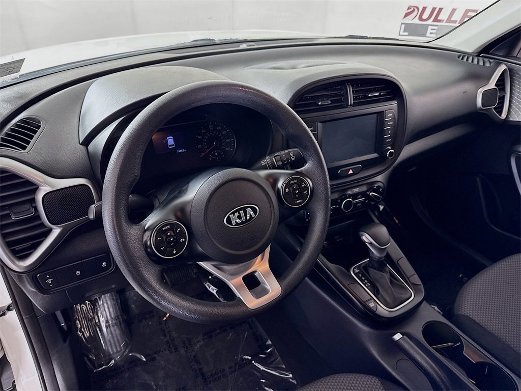 Used 2020 Kia Soul LX image 9