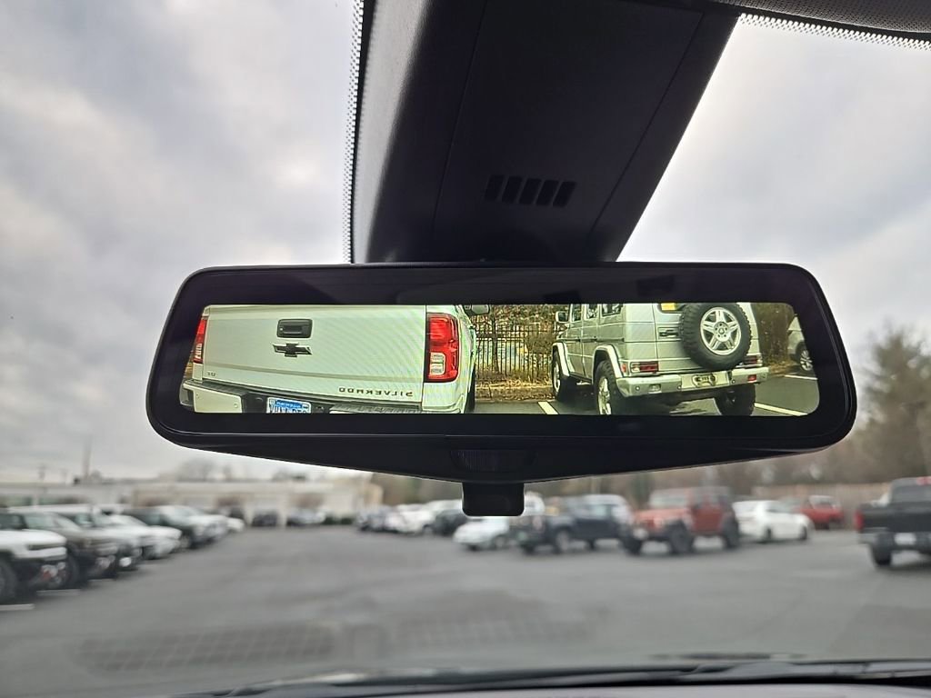 Used 2020 Buick Enclave Avenir image 38