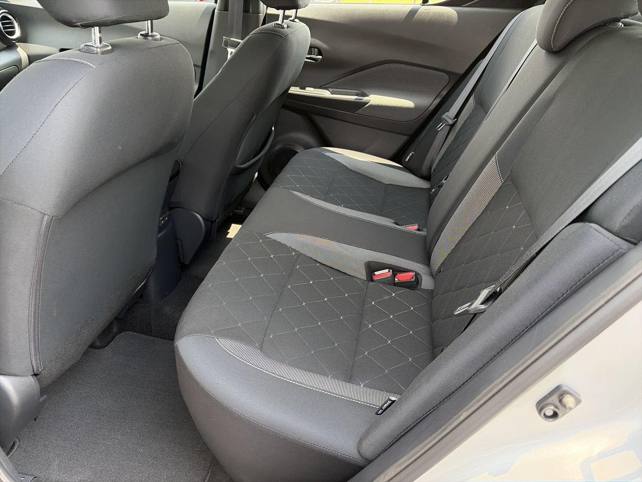 Used 2020 Nissan Kicks SV FWD image 18