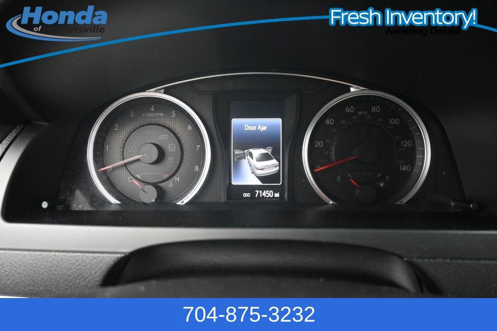 Used 2017 Toyota Camry SE FWD image 10