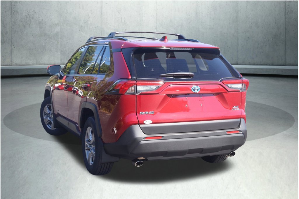 Certified 2024 Toyota RAV4 XLE w/ Convenience Package AWD/4WD image 34