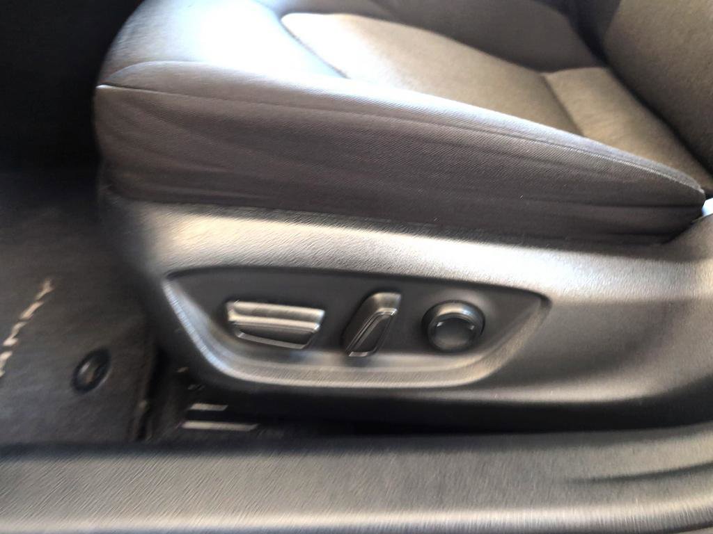 Used 2022 Toyota Camry LE image 20