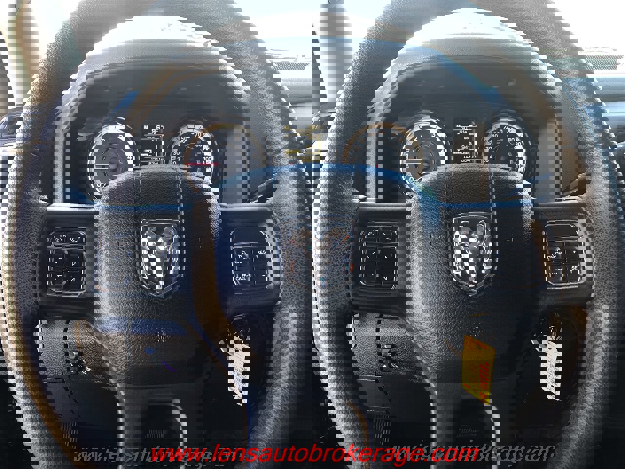 Used 2018 RAM 2500 Tradesman w/ Chrome Appearance Group image 13