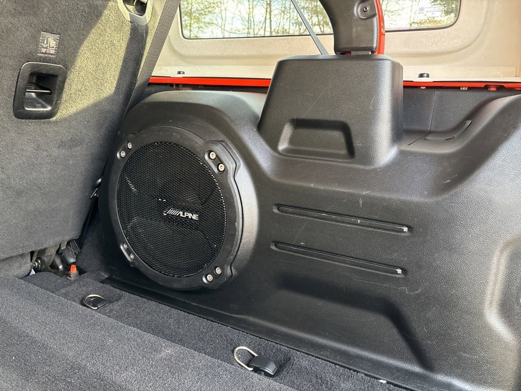 Used 2018 Jeep Wrangler Unlimited Sahara image 36