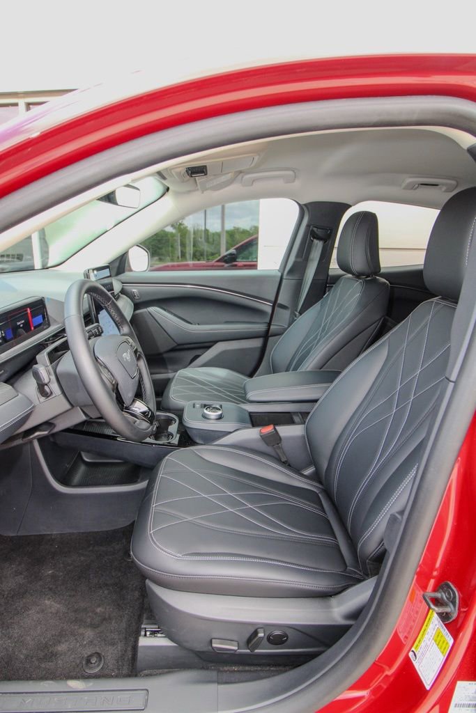 New 2024 Ford Mustang Mach-E Select w/ Comfort Package Lite image 13