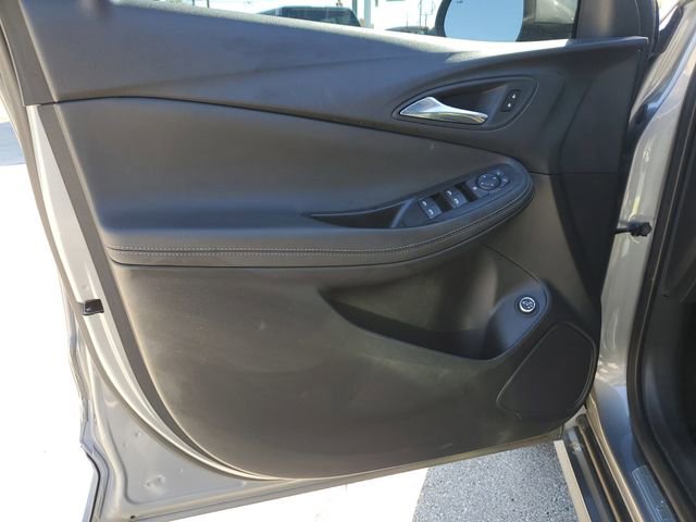 Used 2023 Buick Encore GX Select w/ Sport Touring Package FWD image 20