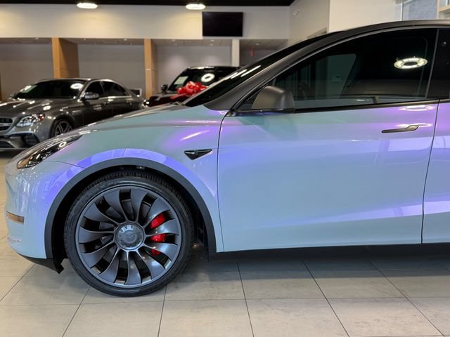 Used 2022 Tesla Model Y Performance AWD/4WD image 8