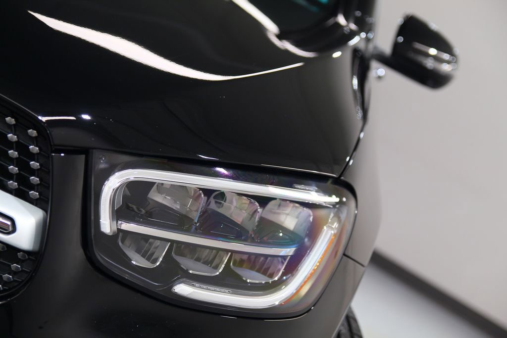 Certified 2022 Mercedes-Benz GLC 300 4MATIC image 9