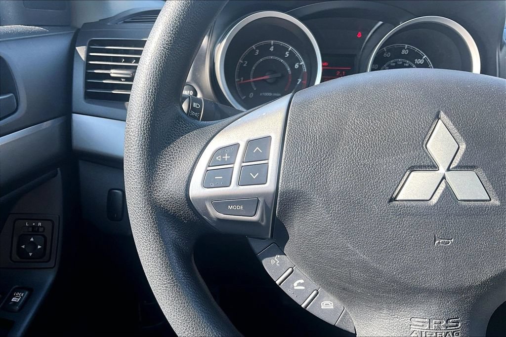 Used 2014 Mitsubishi Lancer SE AWD/4WD image 18