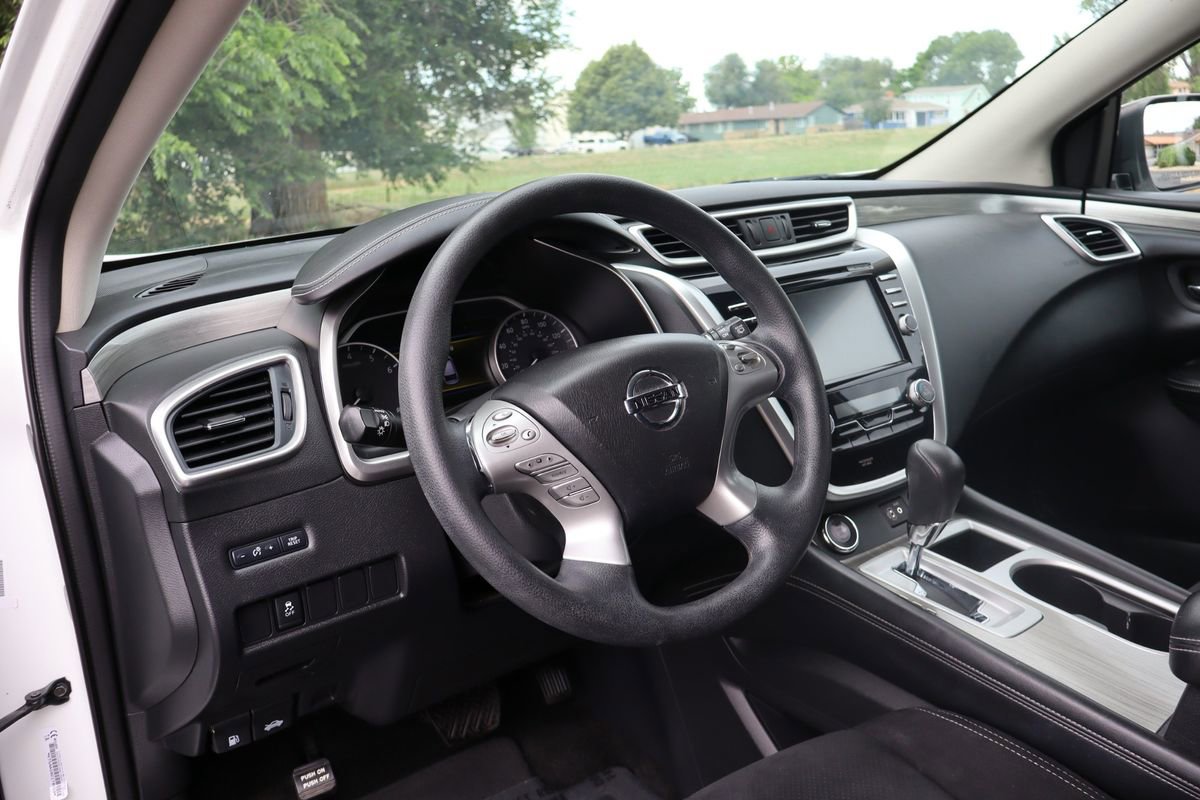 Used 2018 Nissan Murano S image 15