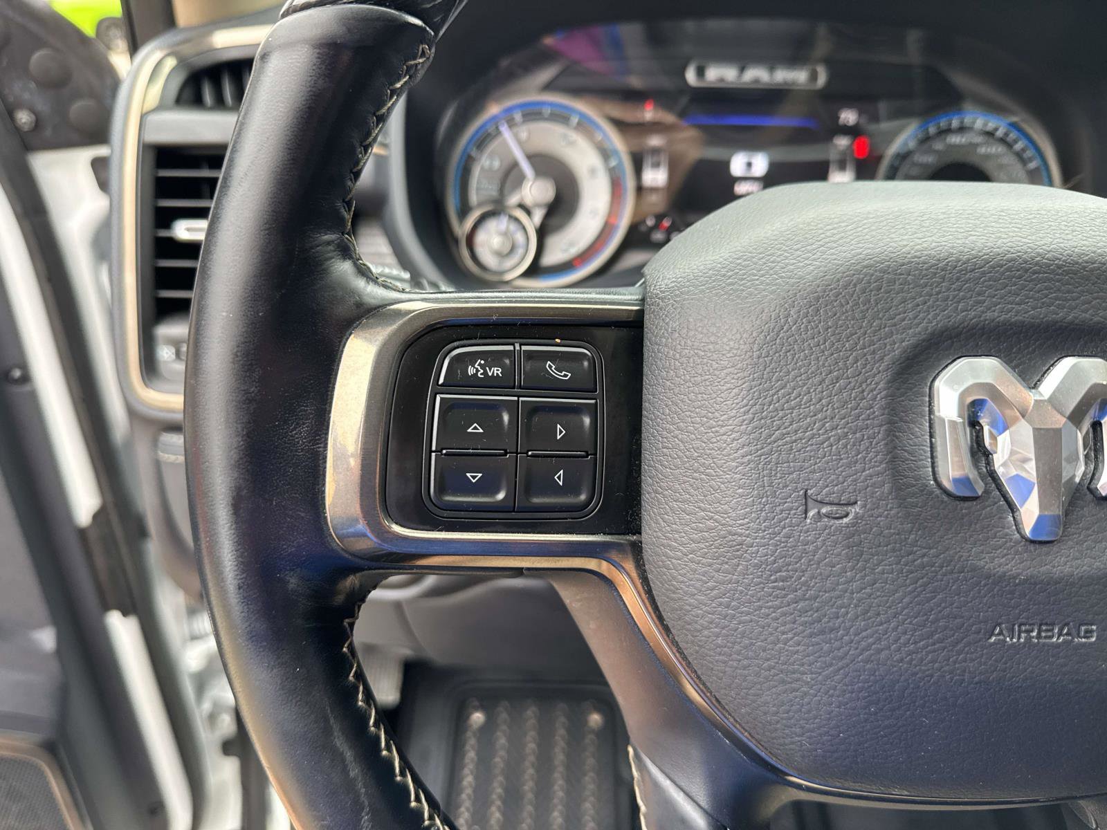 Certified 2022 RAM 2500 Limited w/ Towing Technology Group image 22