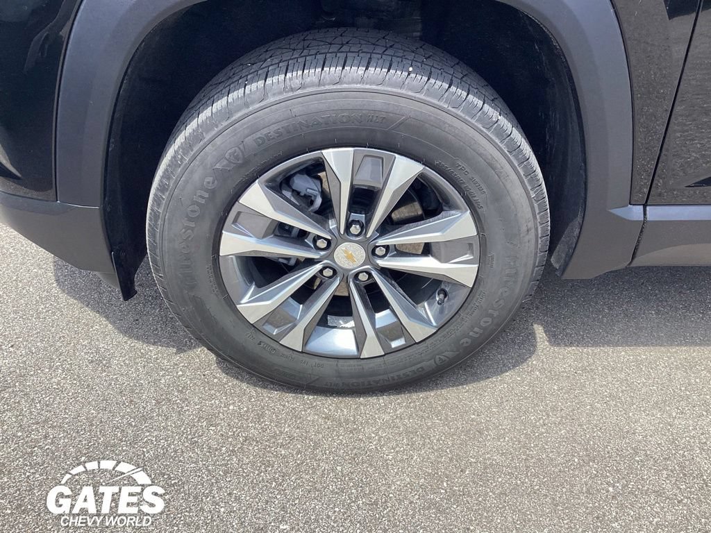 Used 2026 Chevrolet Equinox LT FWD image 27