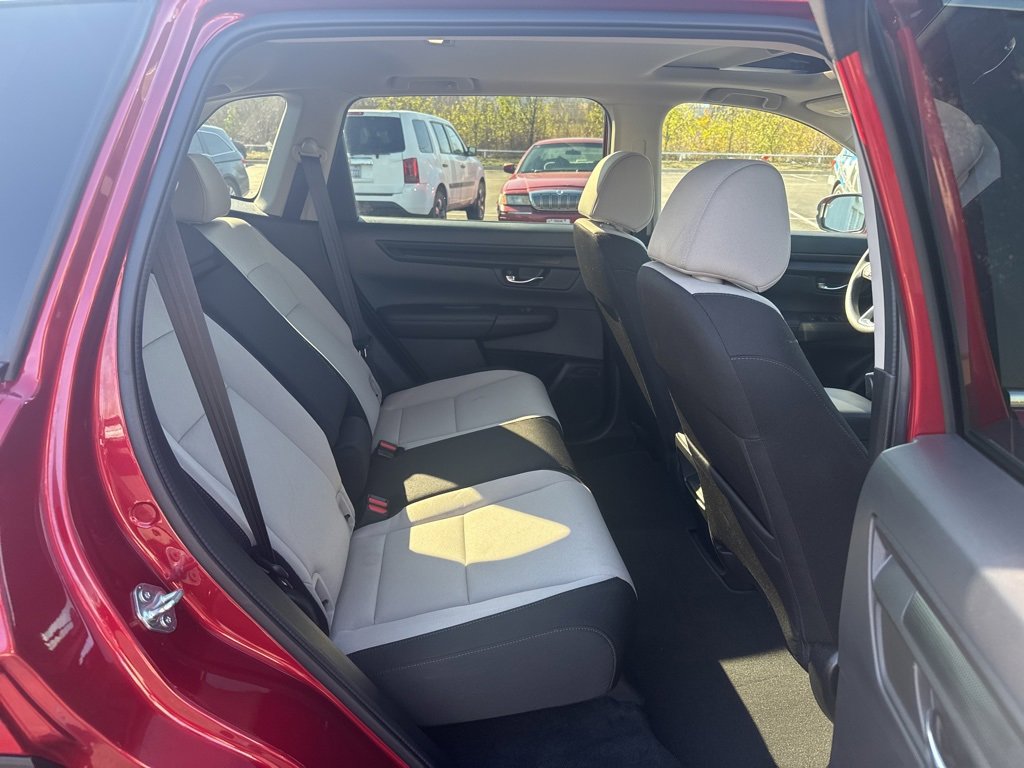 Certified 2025 Honda CR-V EX image 29