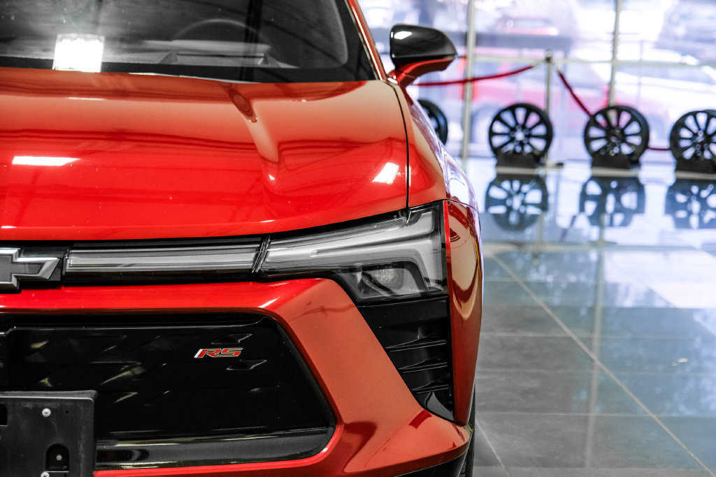 Used 2024 Chevrolet Blazer EV RS RWD image 60
