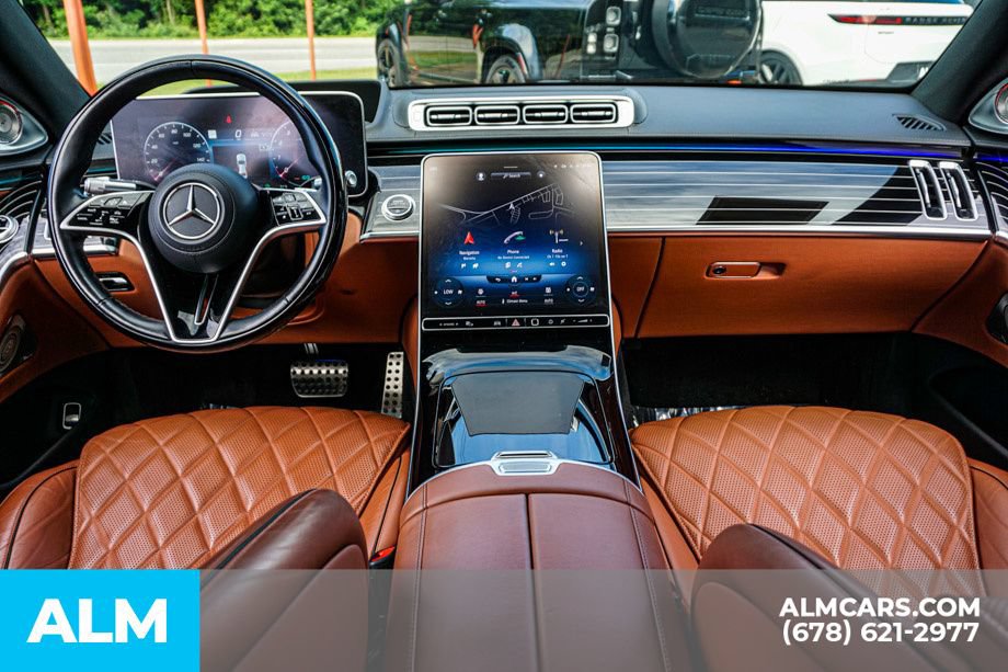 Used 2022 Mercedes-Benz S 580 4MATIC Sedan w/ AMG Line Package image 24
