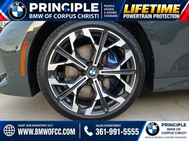 New 2026 BMW 330i Sedan w/ M Sport Package RWD image 6