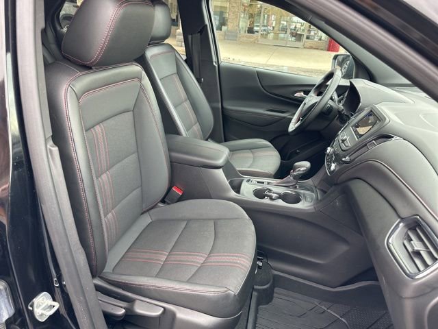 Used 2023 Chevrolet Equinox RS w/ LPO, Floor Liner Package image 32